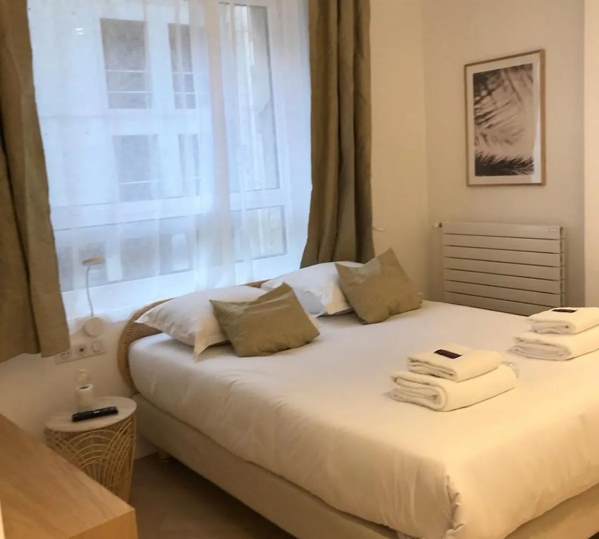 Apartman Appartement En Plein Coeur De Párizs Franciaország